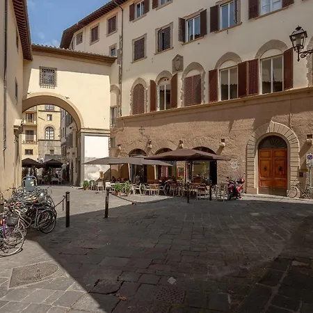 Ferienwohnung Piazza Dei Rossi Due View Florenz Exterior foto