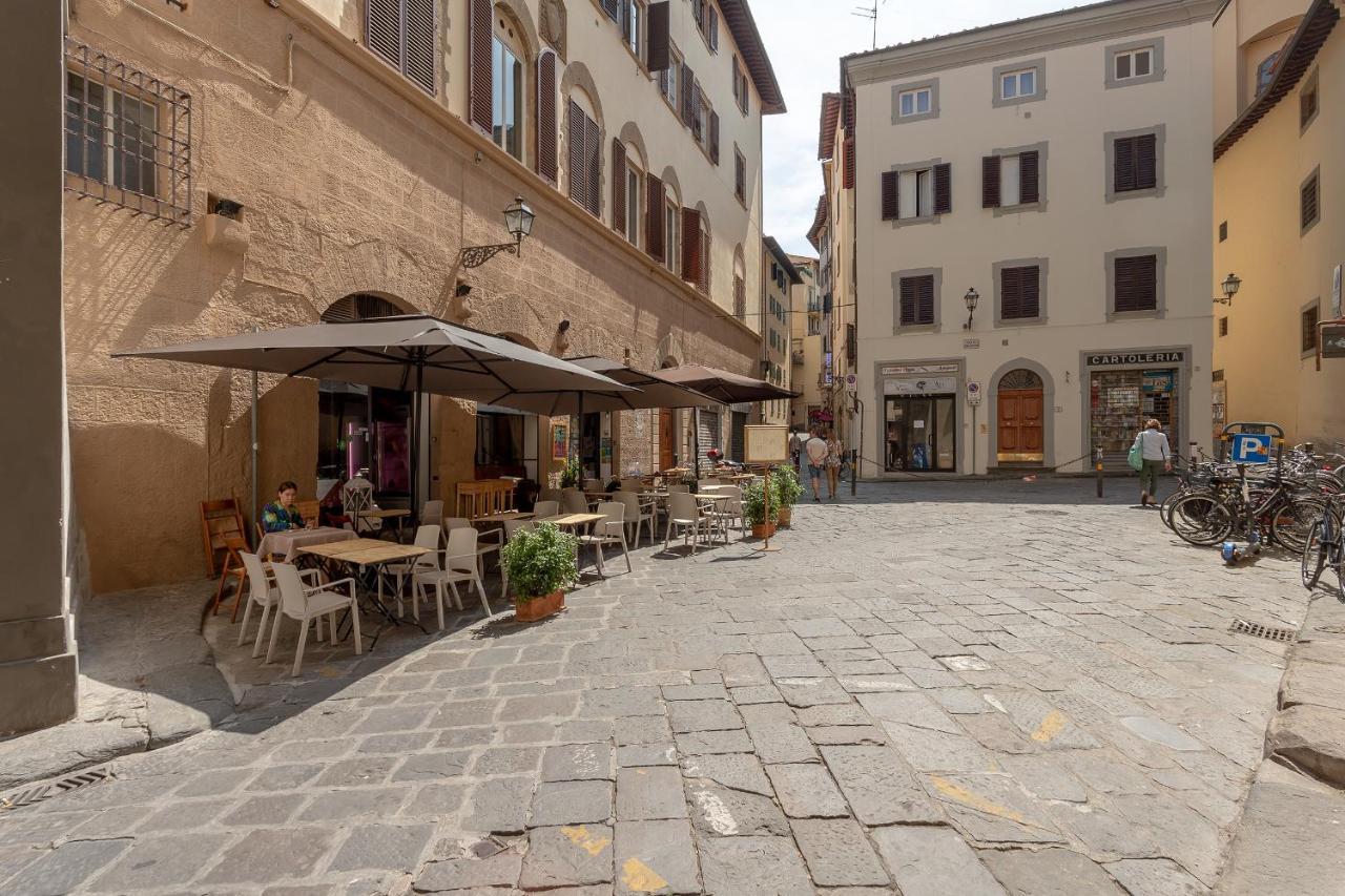 Piazza Dei Rossi Due View Apartment Florenz